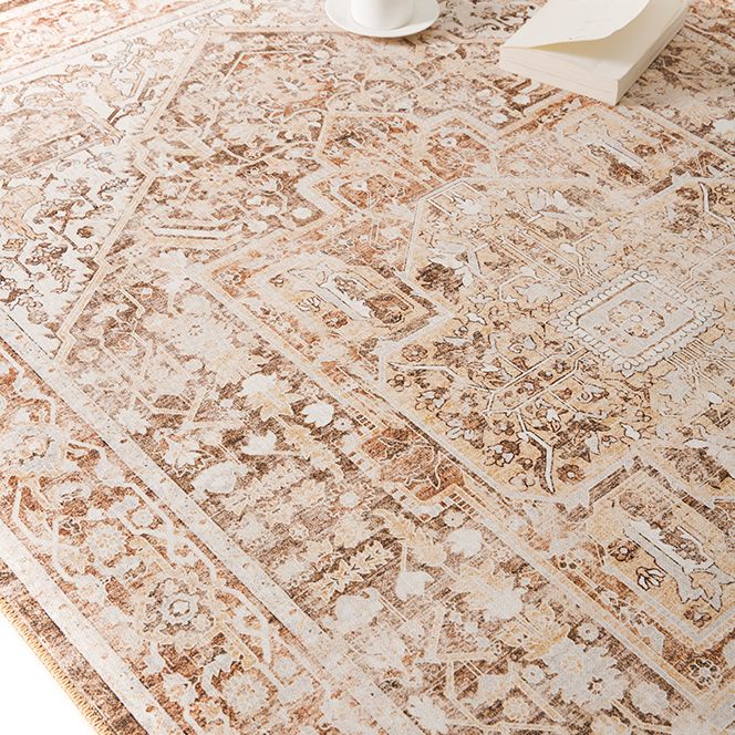 Four-Color Home Decoration Carpet Distressed Medallion Printed Area Rug Polyester with Non-Slip Backing Rug