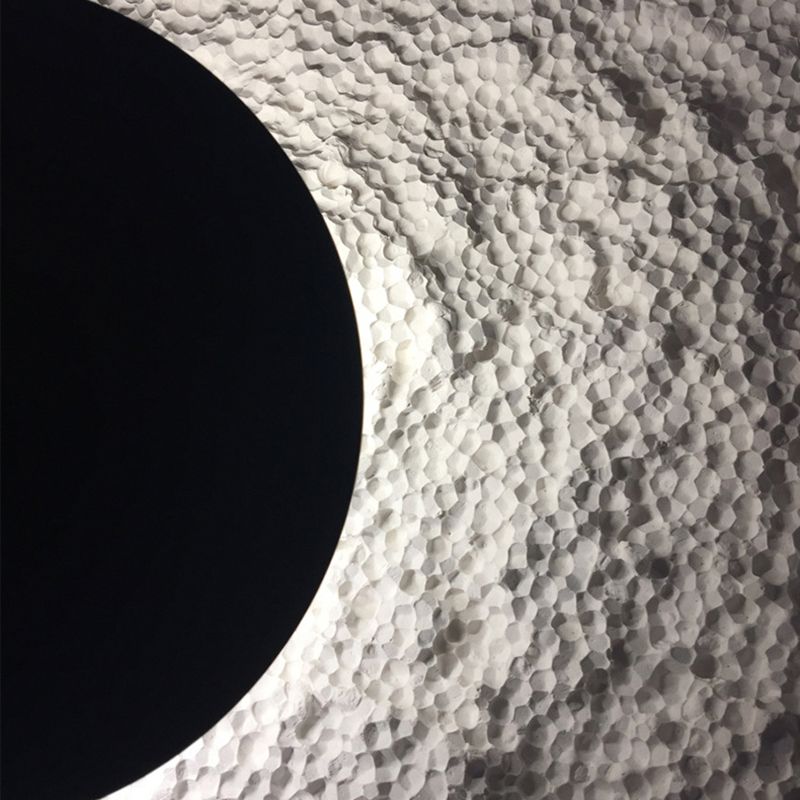 Single Matte White Wall Mounted Sconce LED Round Wall Light for Living Room