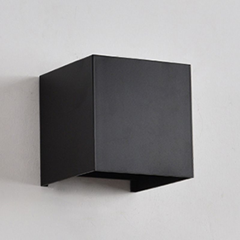 Square Shape 2 Lights Metal Wall Lighting Modern Style Wall Mount Lighting