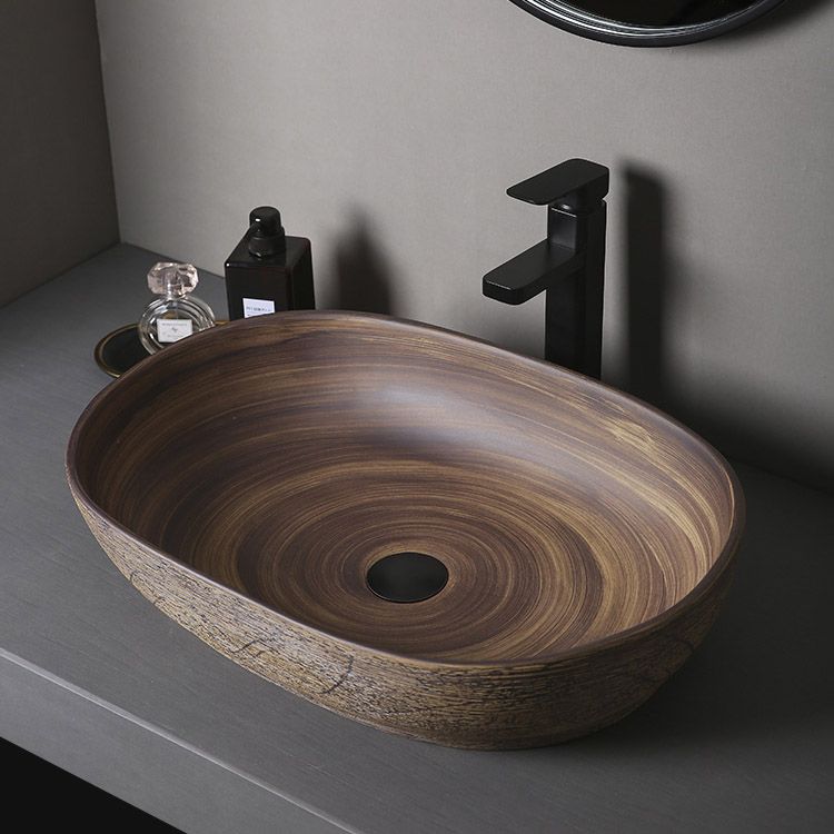 Traditional Bathroom Sink Porcelain Oval-Shape Vessel Lavatory Sink with Pop-Up Drain
