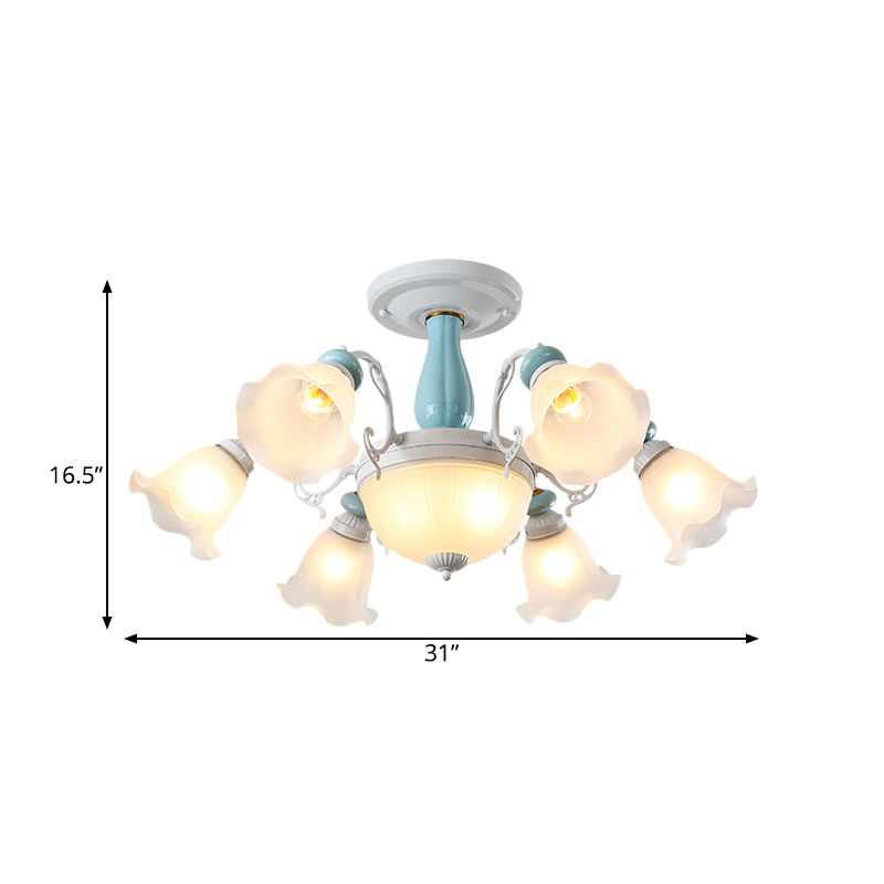 Lámpara de luz de semi descarga de 8 bombas de estilo colonial lámpara de techo de vidrio blanco de flor con detalle de cerámica