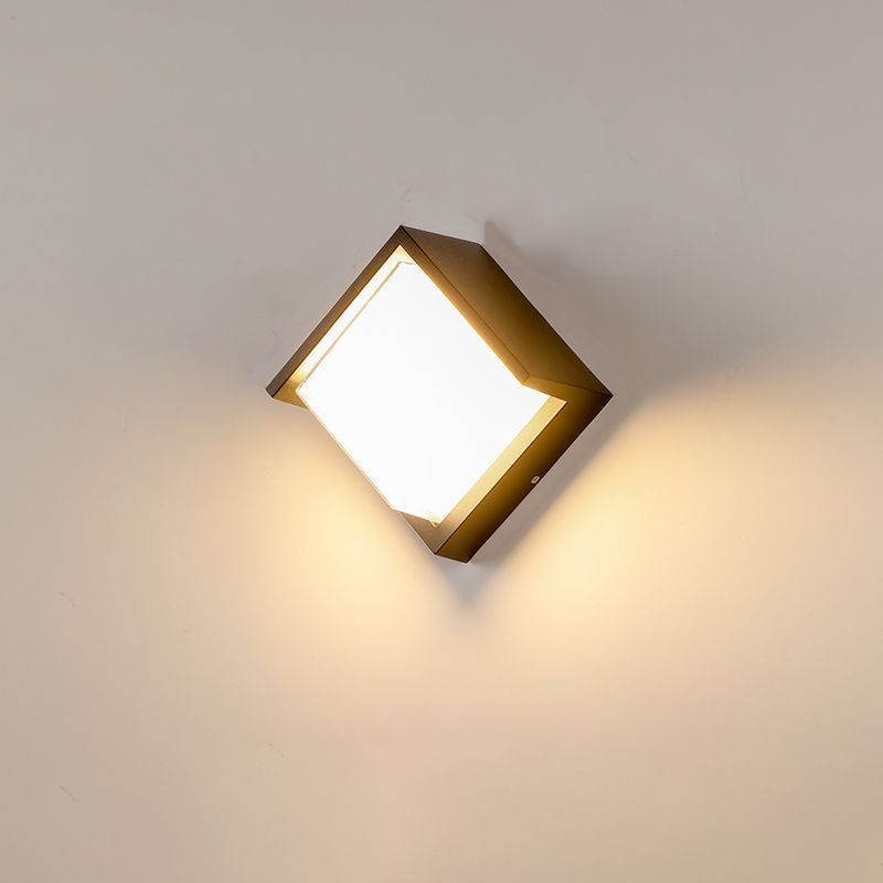 Modern Minimalist LED Wall Lamp Metal Geometric Wall Sconce in Black