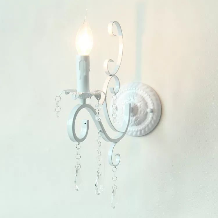 Metalen kaarslicht licht met kristal deco 1 kop traditionele wandlamp in wit voor gang