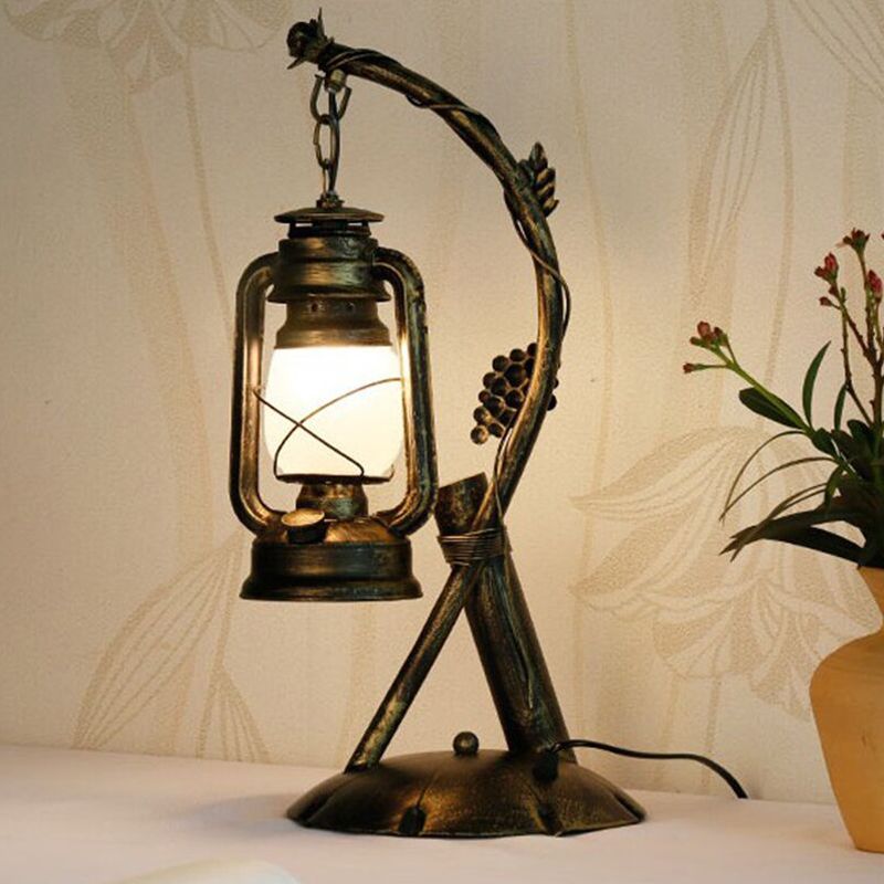 Lampada da tavolo in vetro opale Vintage 1 scrivania camera da letto in ottone con braccio angolato in metallo