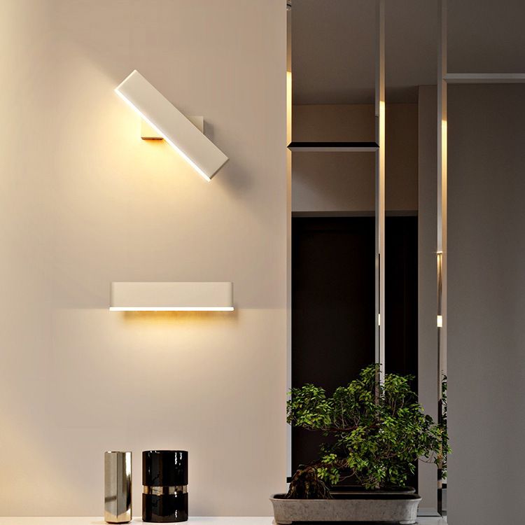 1 Light Geometry Wall Sconce Modern Style Metal Wall Lighting for Bedside