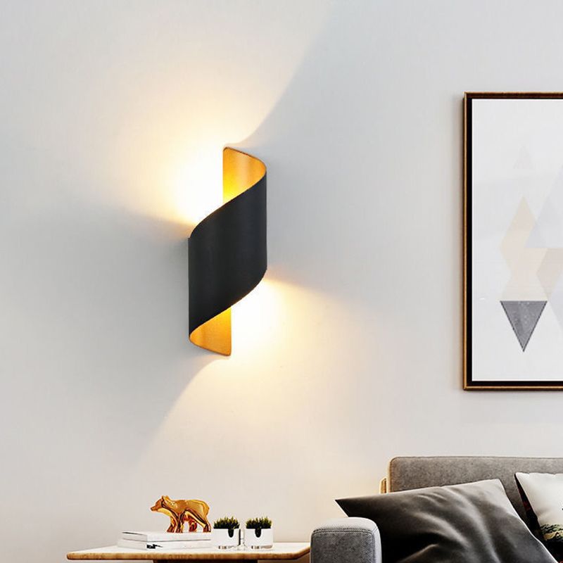 Modern Style Wrapped Shape Wall Sconce Metal 2 Light Sconces for Outdoor