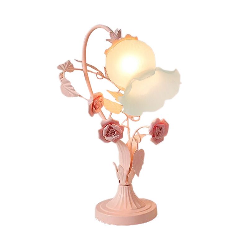Lampada da comodino rosa a 1 testa in vetro smerigliato opale di campagna per camera da letto con fiori