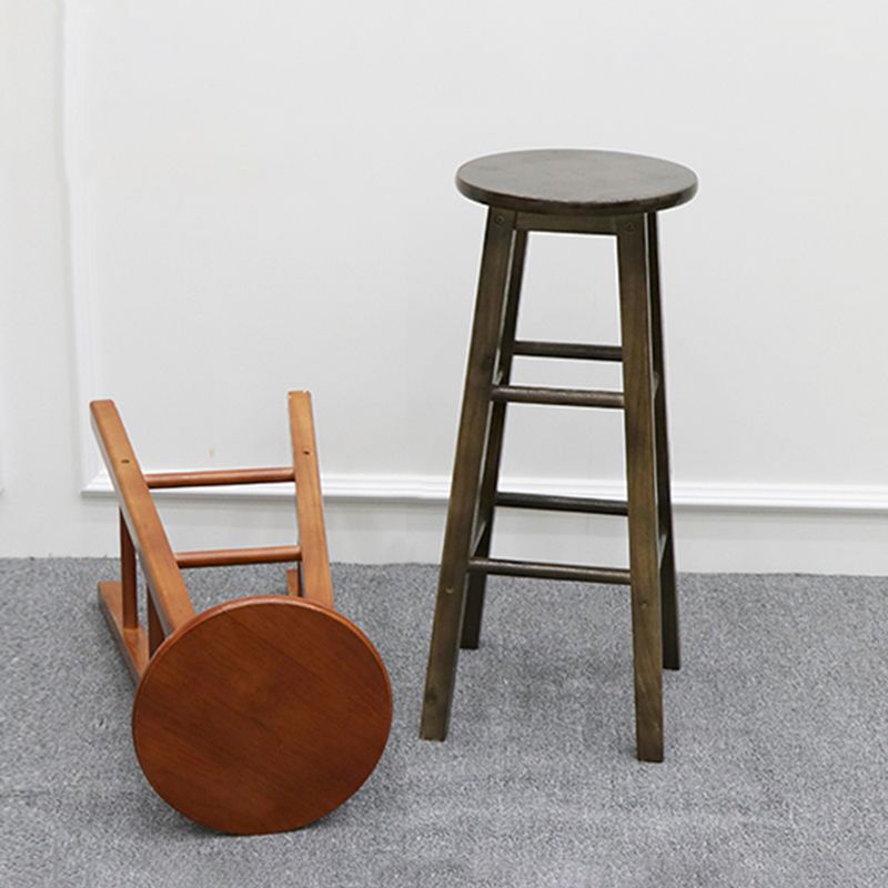 Taburete de bar moderno sin brazos con respaldo, taburete de bar de madera con asiento y pedal de madera
