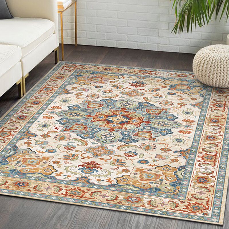 Classical Medallion Print Carpet Polyester Rug Stain Resistant Indoor Rug for Living Room