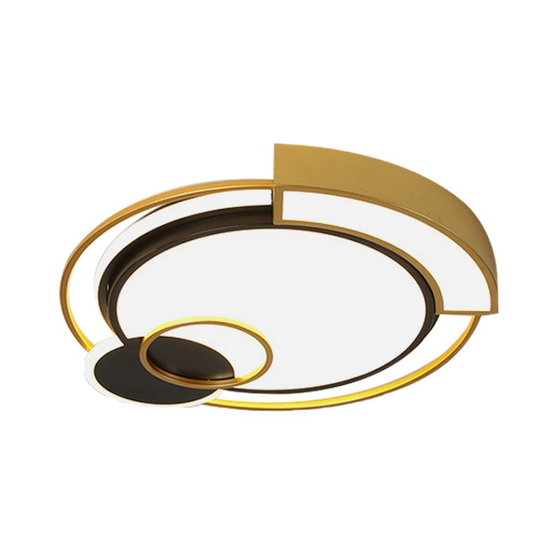 Minimalist Circle Flush Light Fixture Metal 16"/19.5" Width LED Bedroom Close to Ceiling Lamp in Black and Gold