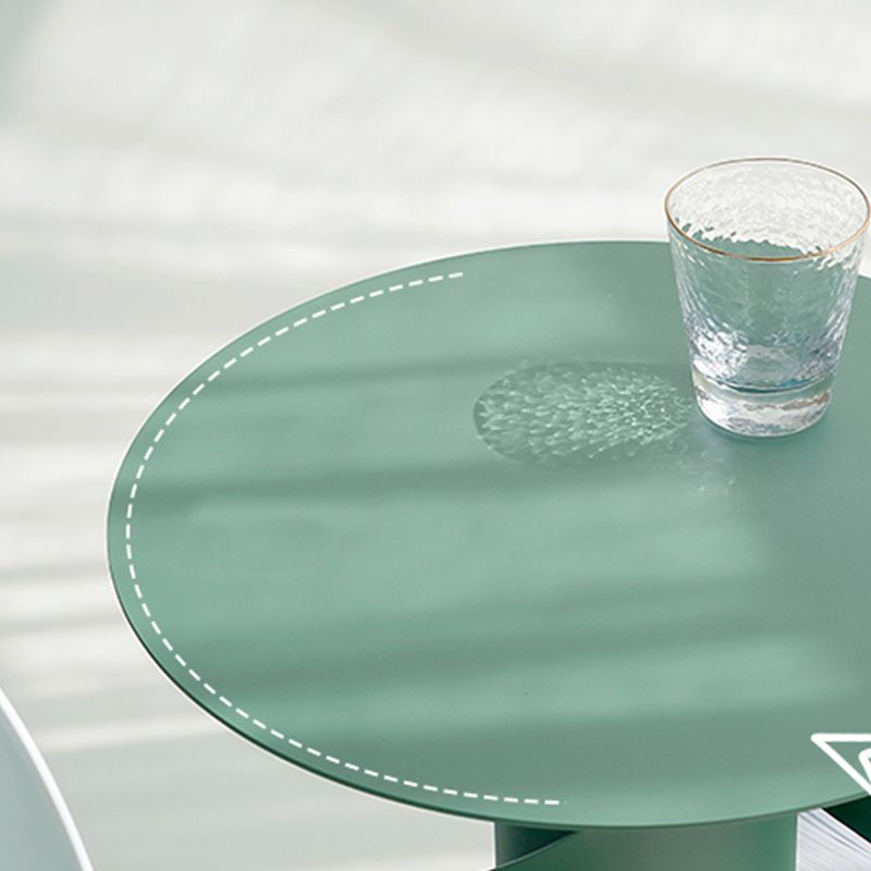 Contemporary Corner Table Round Side Table with Metal Shelves