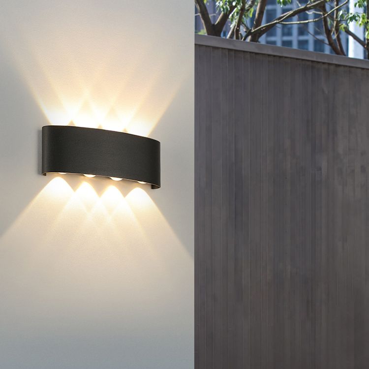 Moderne minimalistische wasserdichte LED -Wandleuchte Aluminium Rechteckige Scheinwerfer mit Glasschatten