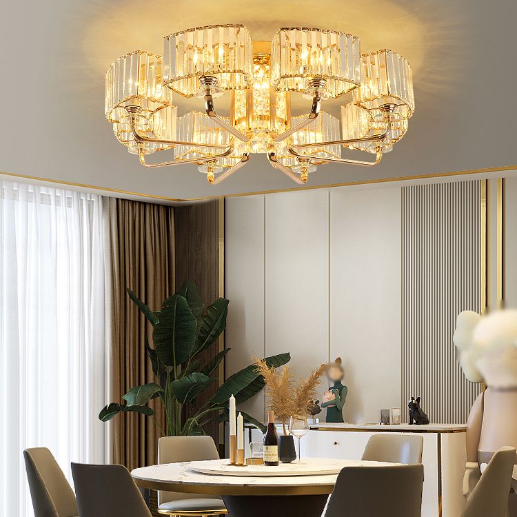 Moderne Metall-Halbblüte-Lampen-Golddecke mit Rechteckkristallschatten mehrköpfiger Kopf