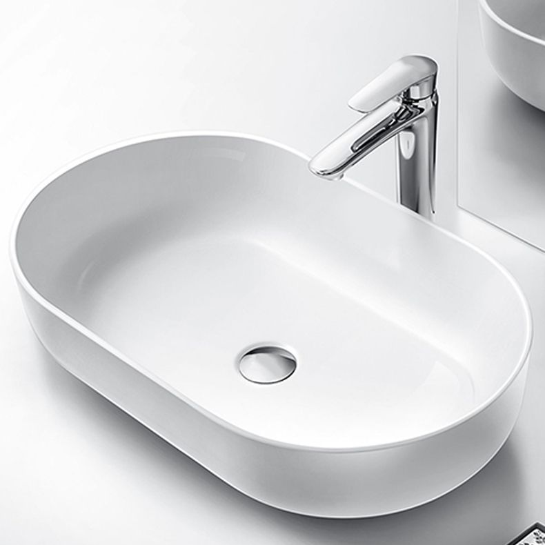 Oval Porcelain Vessel Sink Modern Bathroom Sink with Overflow(Not Including Faucet)