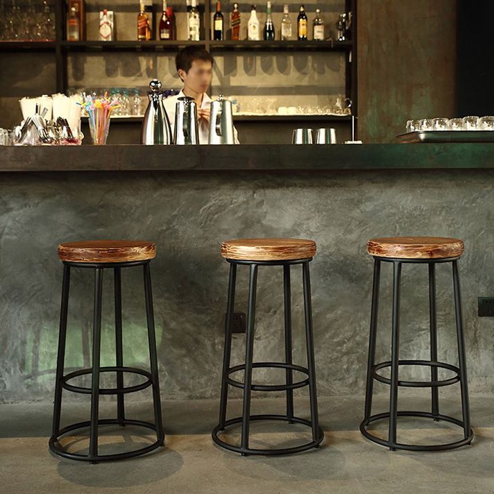Industrial Solid Wood Bar & Counter Stool Round Cafe Counter Chair in Natural
