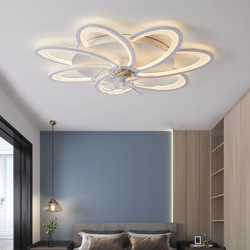 Nordic Style Iron Ceiling Fan Lamp Acrylic Shade LED Ceiling Fan Light for Living Room