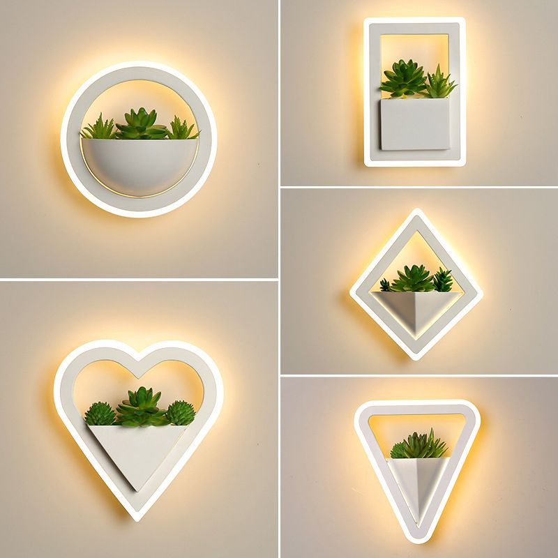 Geometry Metal Wall Light Modern Style 1 Light Wall Lamp in White(Plant Not Included)
