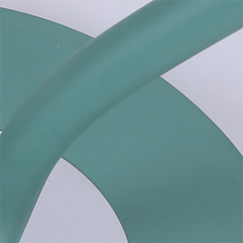 Stile moderno a forma di cono illuminazione da tavolo metallo 1 lampada da tavolo leggera per camera da letto