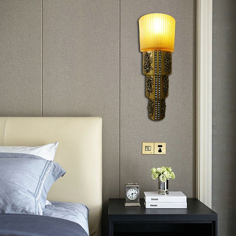 1 Light Wall Mounted Light with Cylinder Amber Glass Rustic Style Indoor Gold Finish Wall Lighting