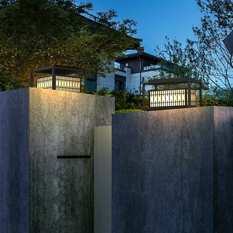 Outdoor Black Lights Waterproof Square Pillar Lamp for Garden