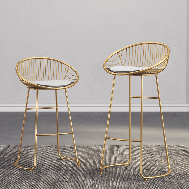 Scandinavian Upholstered Bar Stools for Home Bucket Stools with Metal Base