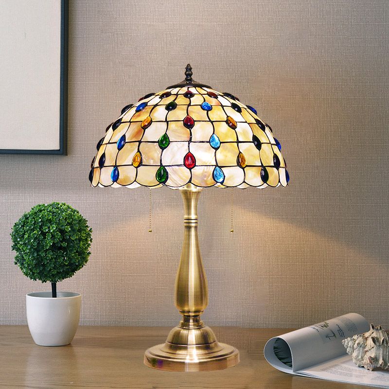 Mesa de cuadrícula embebida con joyas Capas Tiffany 2 bombillas Lámpara de noche de la cadena de extracción de oro para dormitorio