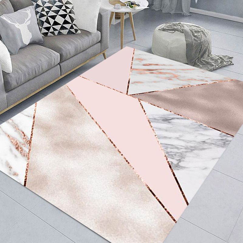 Modern Graphic Pattern Rug Polyester Carpet Pet Friendly Indoor Carpet for Home Decoration