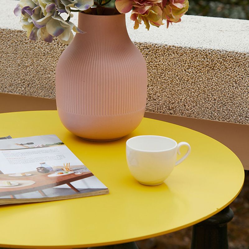 Metal Indoor-Outdoor Bar Height Table Contemporary Bar Table with Pedestal