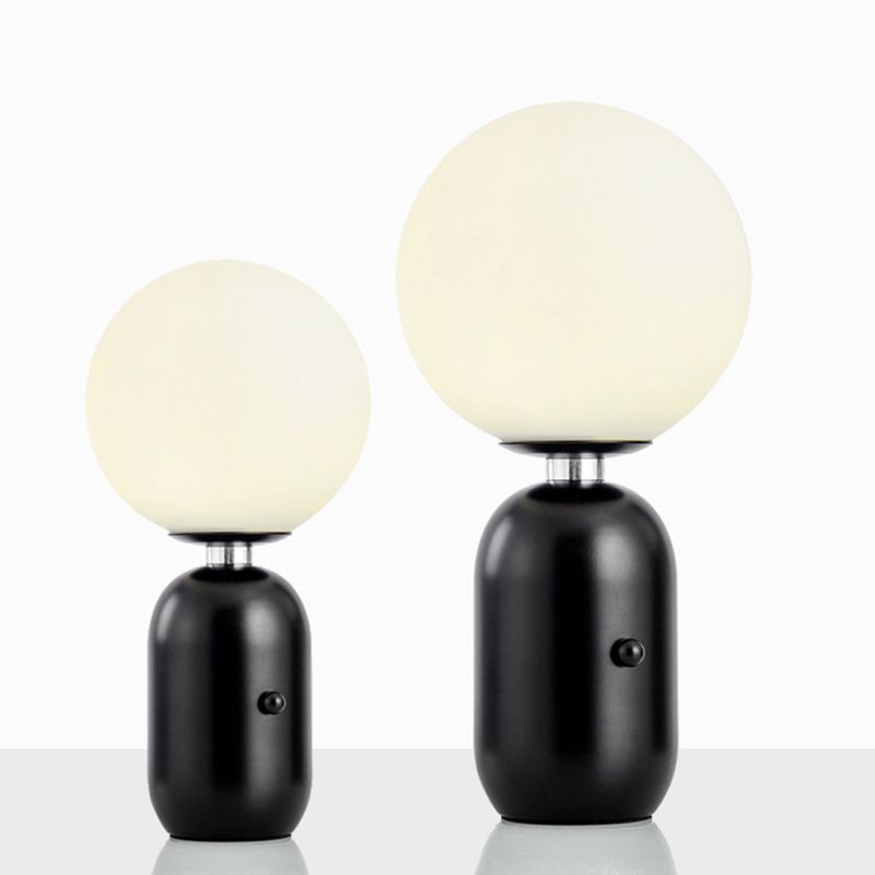 Round Glass Shade Table Light Simplicity Style Night Table Lamp for Bedroom
