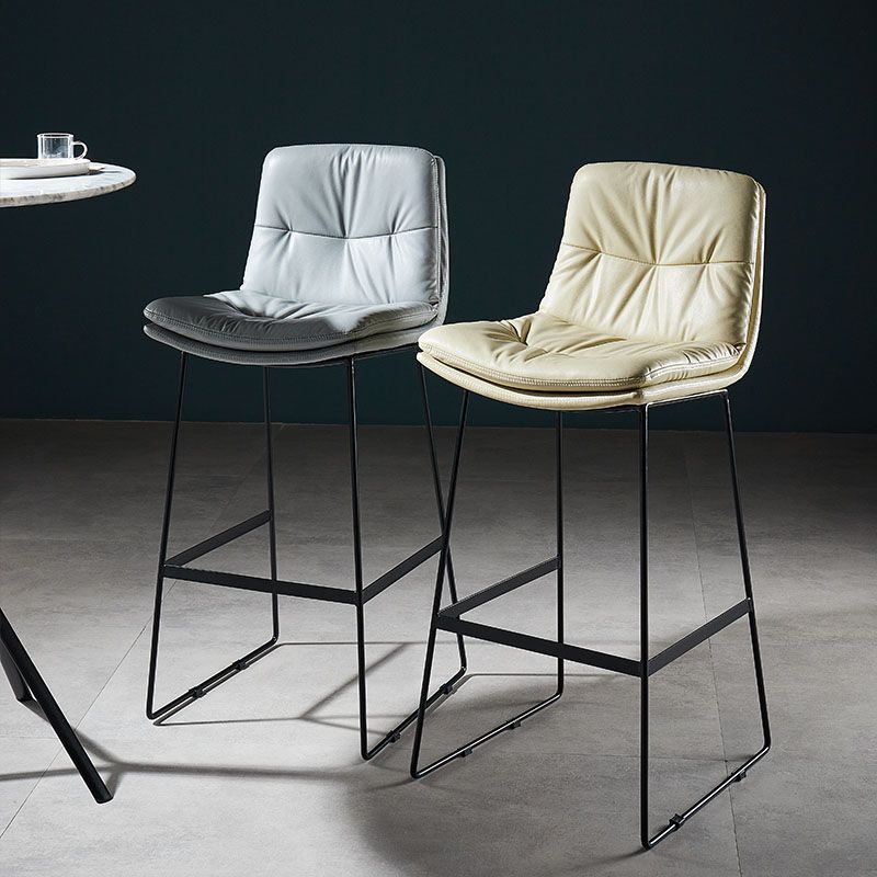Scandinavian Matte Finish Leather Barstool Restaurant Upholstered Stool