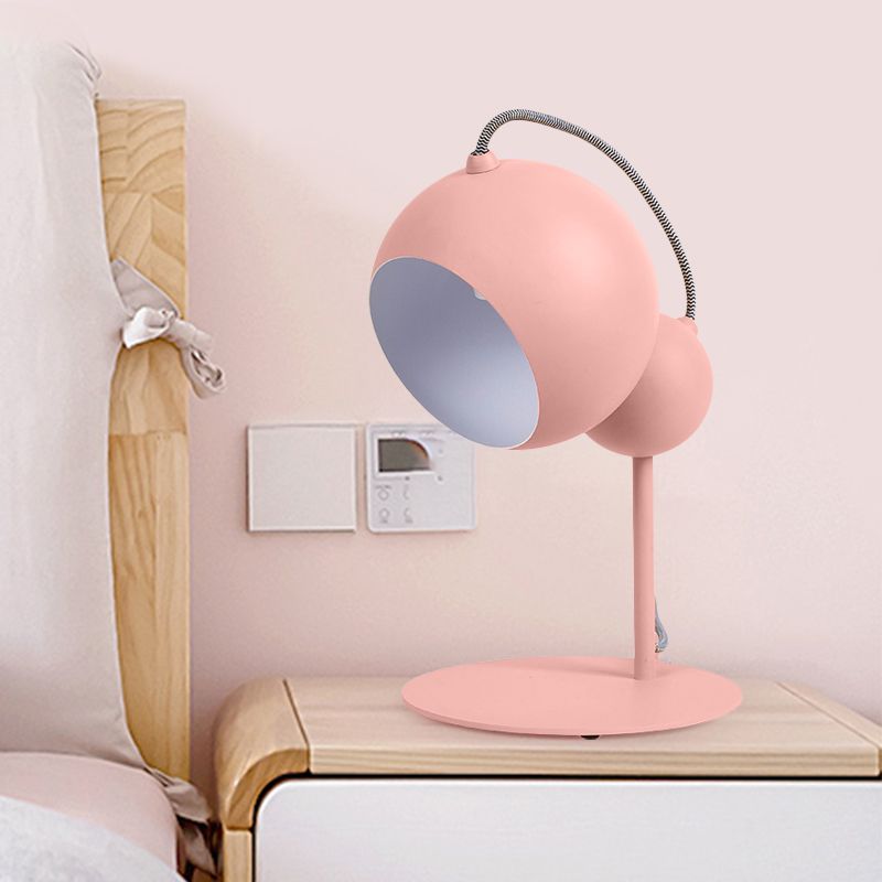 Lampada da tavolo globo rosa/giallo/verde Lampada da lettura modernista metallizzata a 1 luce con paralume regolabile per camera da letto