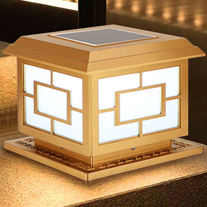 Contemporary Pillar Light Household Golden LED Solar Lighting Fixture for Garden