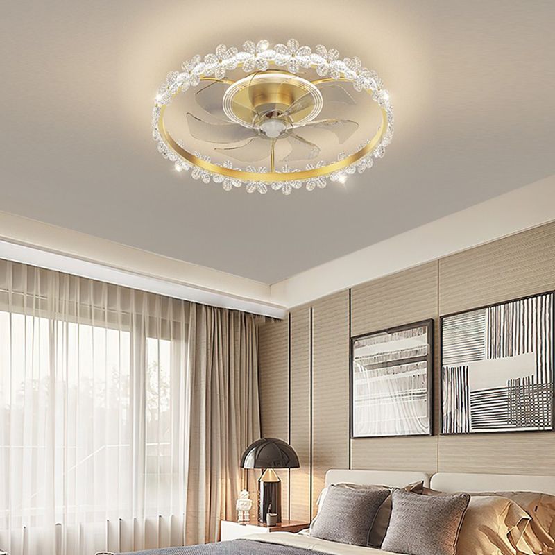 Éclair de ventilateur de plafond de style moderne Éclairage de ventilateur de plafond en métal pour chambre à coucher