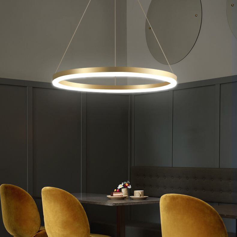 Radform Kronleuchter hell modern