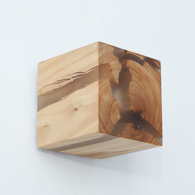 Creatieve iep knetelknakmuurmontage licht vierkante hars sconce lampje voor het bedkast
