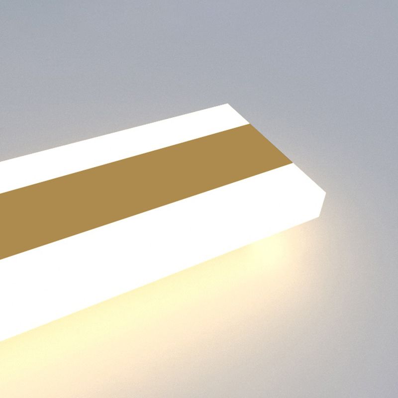 Forma lineal Luz de pared de metal Estilo moderno 1 Luz de montaje de pared de luz en oro