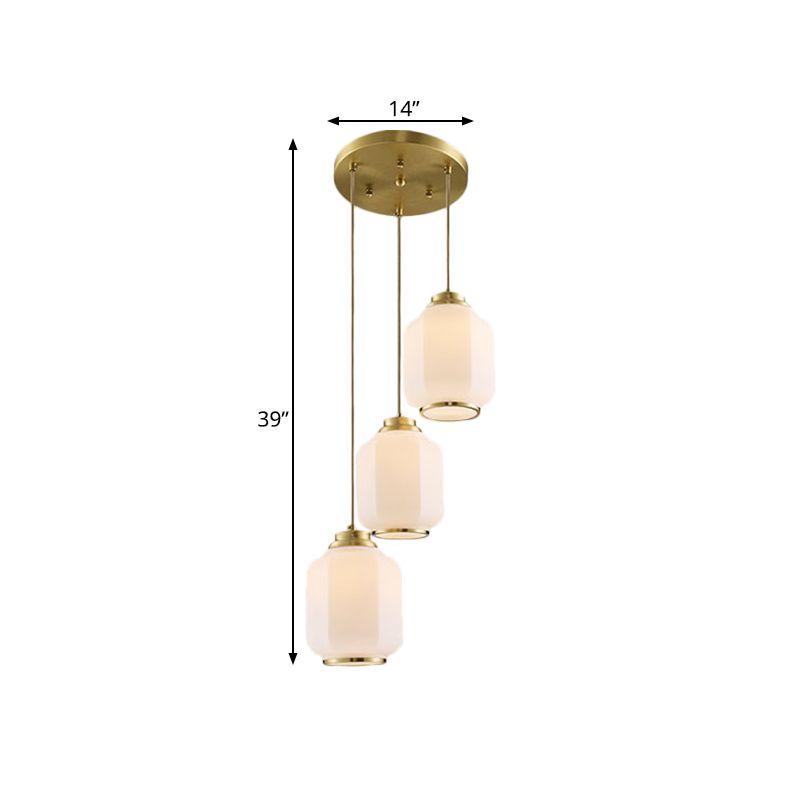 3-lichts multi-plafondlicht Traditionele lantaarn witglas hanglamp met messing met ronde luifel