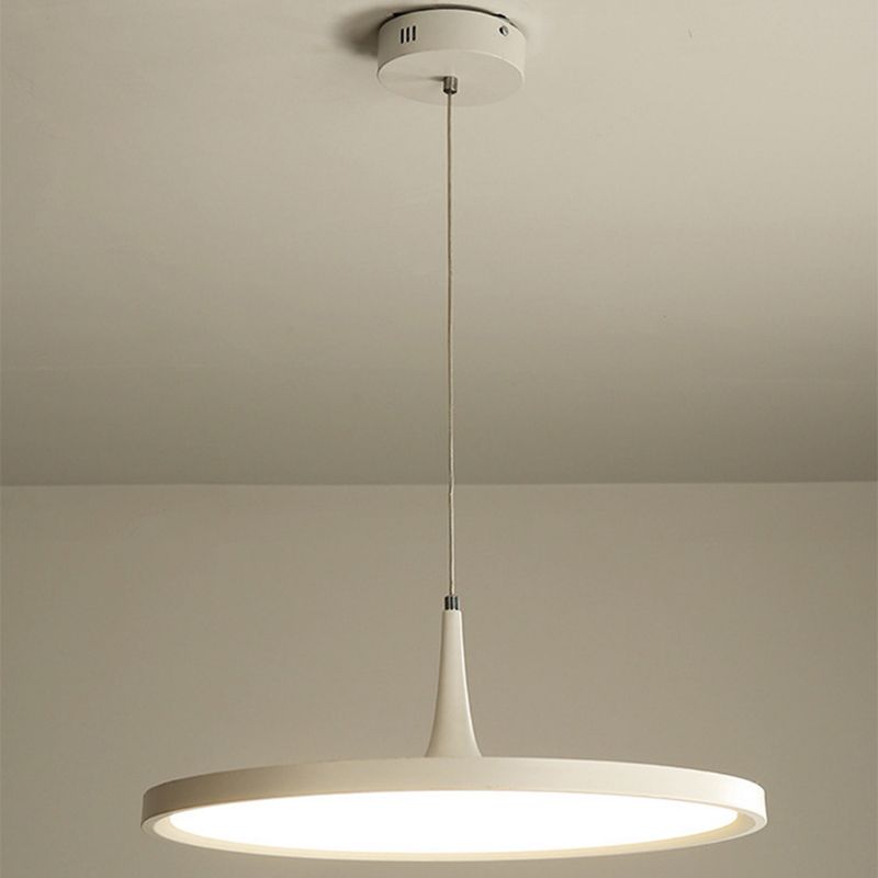 Lámpara de suspensión LED redonda de luz acrílica ultrafina para el cargo