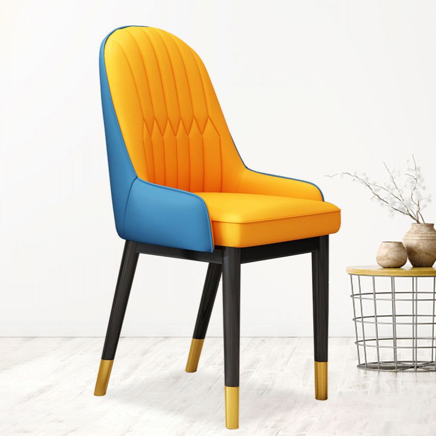 Silla escandinava interior tapizada Parsons Back Silla de comedor de metal