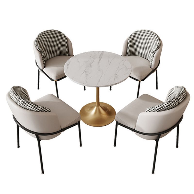 Mesa de comedor redonda contemporánea de metal mesa de piedra sinterizada para comedor