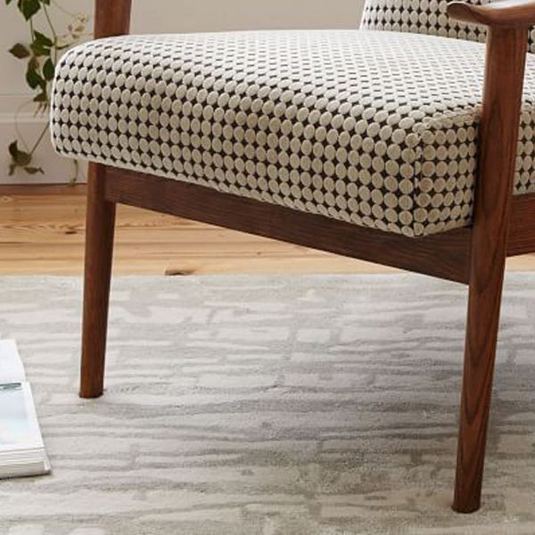 Nordic Arms Included Basic Four Leg Square Cushion Back Arms Armchair
