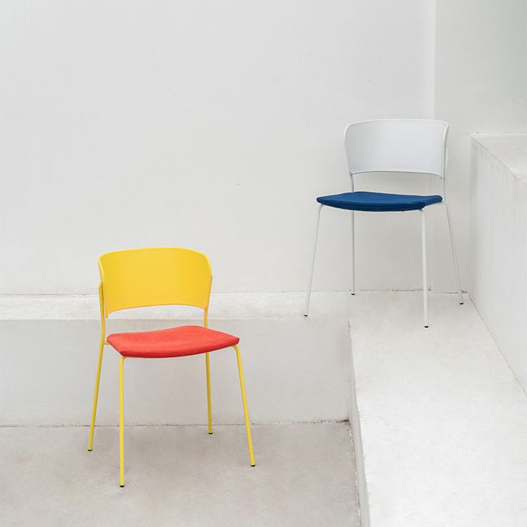 Sillas de comedor contemporáneas, sillas laterales sin brazos con patas de metal para cocina