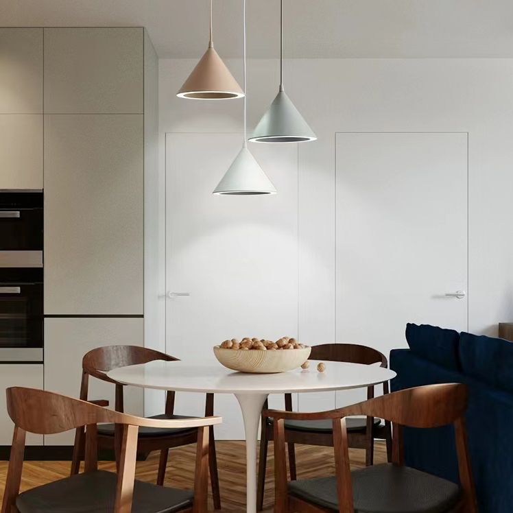 Contemporary Style Cone Pendant Lamp Metal 1 Light Hanging Pendant Light