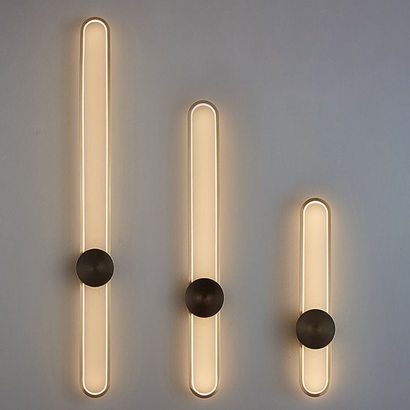 Metal Linear Shape Wall Light Modern Style 1-Light Wall Mount Light Fixture