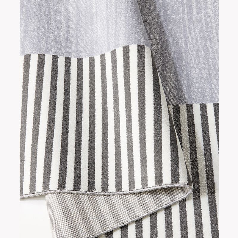 Grey Modern Area Carpet Polyester Stripe Pattern Rug Easy Care Area Rug for Home Decor