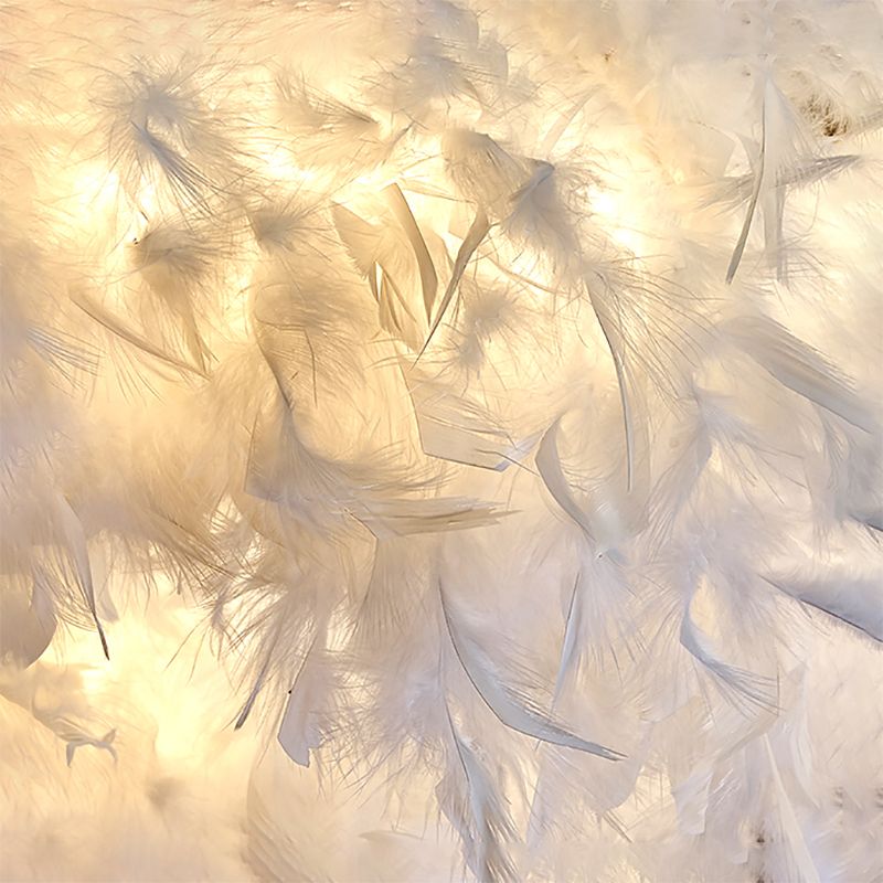 Lampade per lampadari a corona Lampada lampada bianca moderna a testa multipla con tonalità di piuma