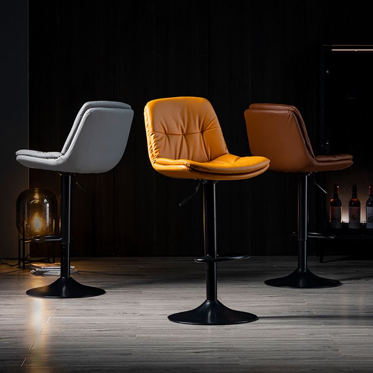 Taburete de Bar giratorio ajustable para interiores, taburete con respaldo y reposapiés, taburete para mostrador