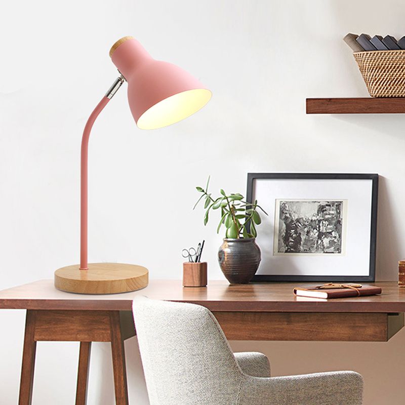 Luce da tavola ampia bagliore Macaron Metal 1 lampadina rosa/gialla lampada da scrivania con nodo rotante