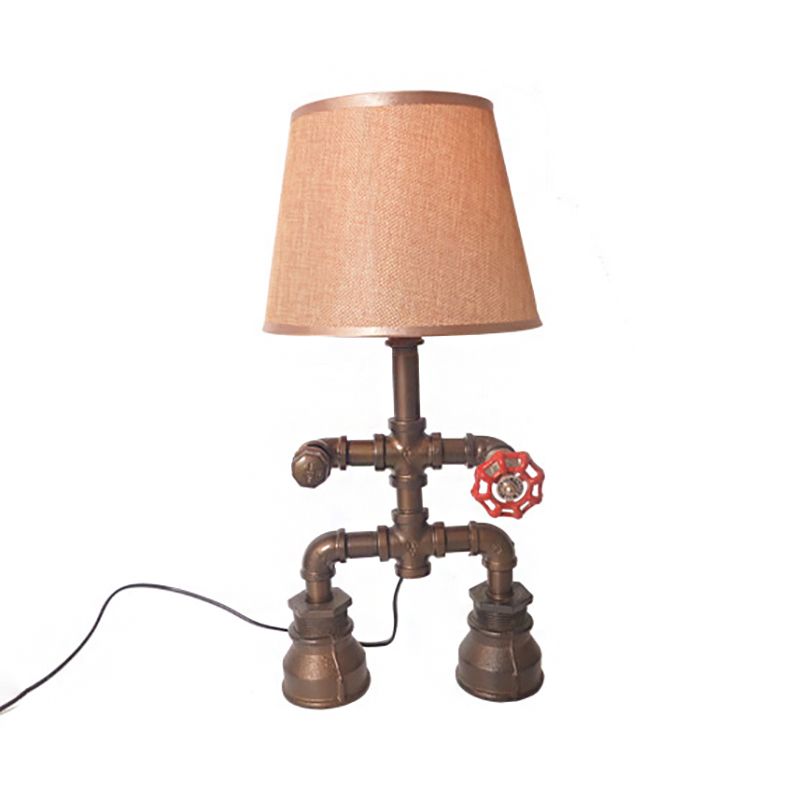 Lampada da tavolo conica in tessuto Illuminazione da tavolo da ristorante vintage elegante a 1 luce con tubo dell'acqua in bronzo