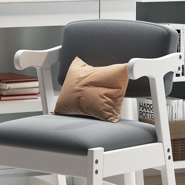 Silla de comedor de madera maciza con respaldo de apertura de cocina contemporánea